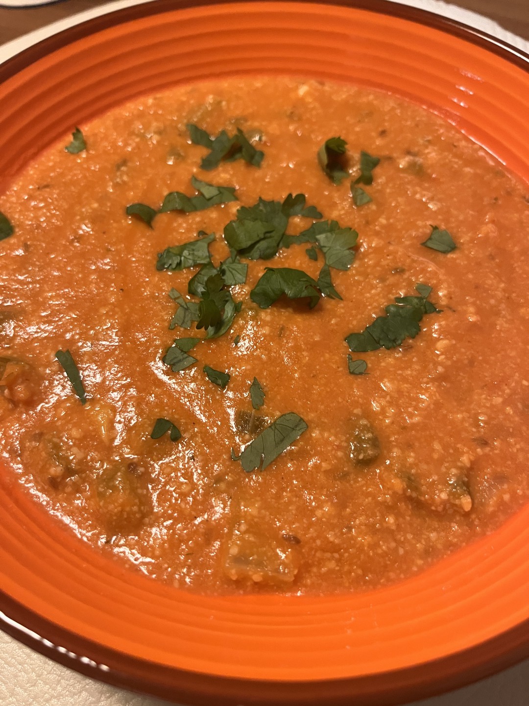 Sopa de anacardos y tomate