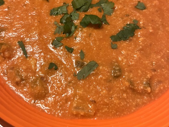 Sopa de anacardos y tomate