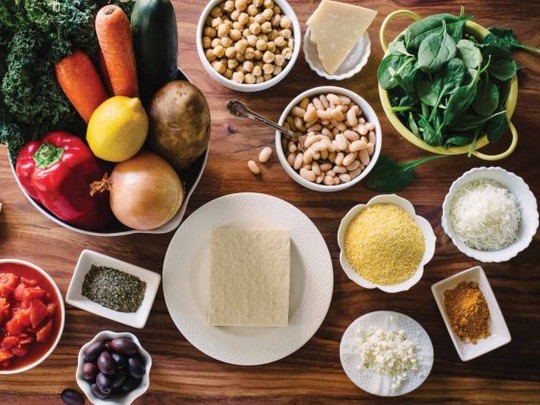 Hábitos nutricionales para la recuperación en deportistas de resistencia con una dieta vegetariana
