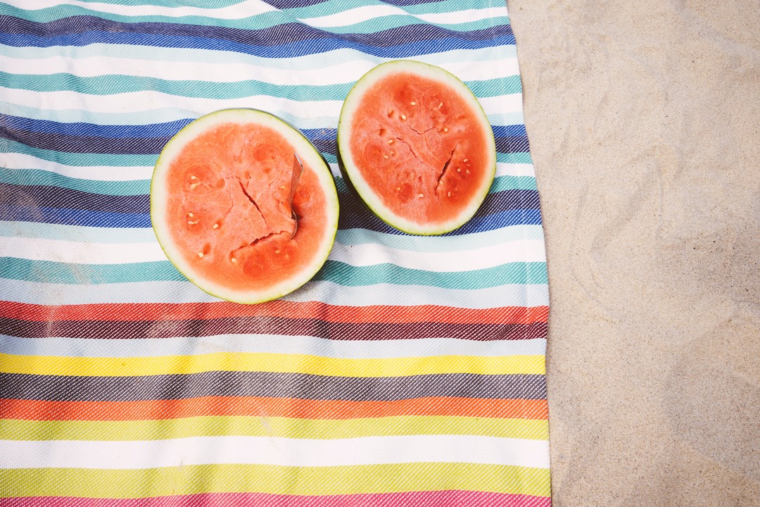 ¿Cómo prevenir las intoxicaciones alimentarias en la playa?
